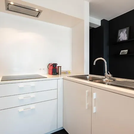 דירה Eliza - Luxurious With Stunning Sea Views אוסטנדה