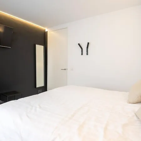 Eliza - Luxurious With Stunning Sea Views Apartmán *
