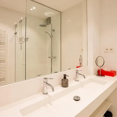 公寓 Eliza - Luxurious With Stunning Sea Views *