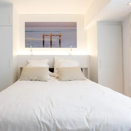 Eliza - Luxurious With Stunning Sea Views *